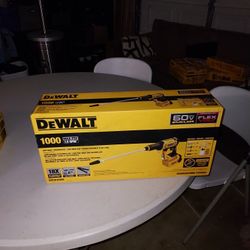 DEWALT. 
FLEXVOLT 60V MAX 1000 PSI
1.0 GPM Cold Water Cordless
Battery Power Cleaner (Tool
Only)