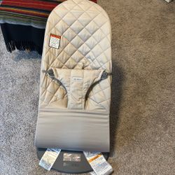  BabyBjörn Bouncer Bliss - New in Box 
