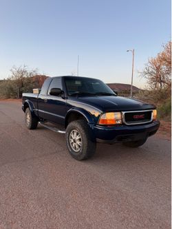 2003 GMC Sonoma