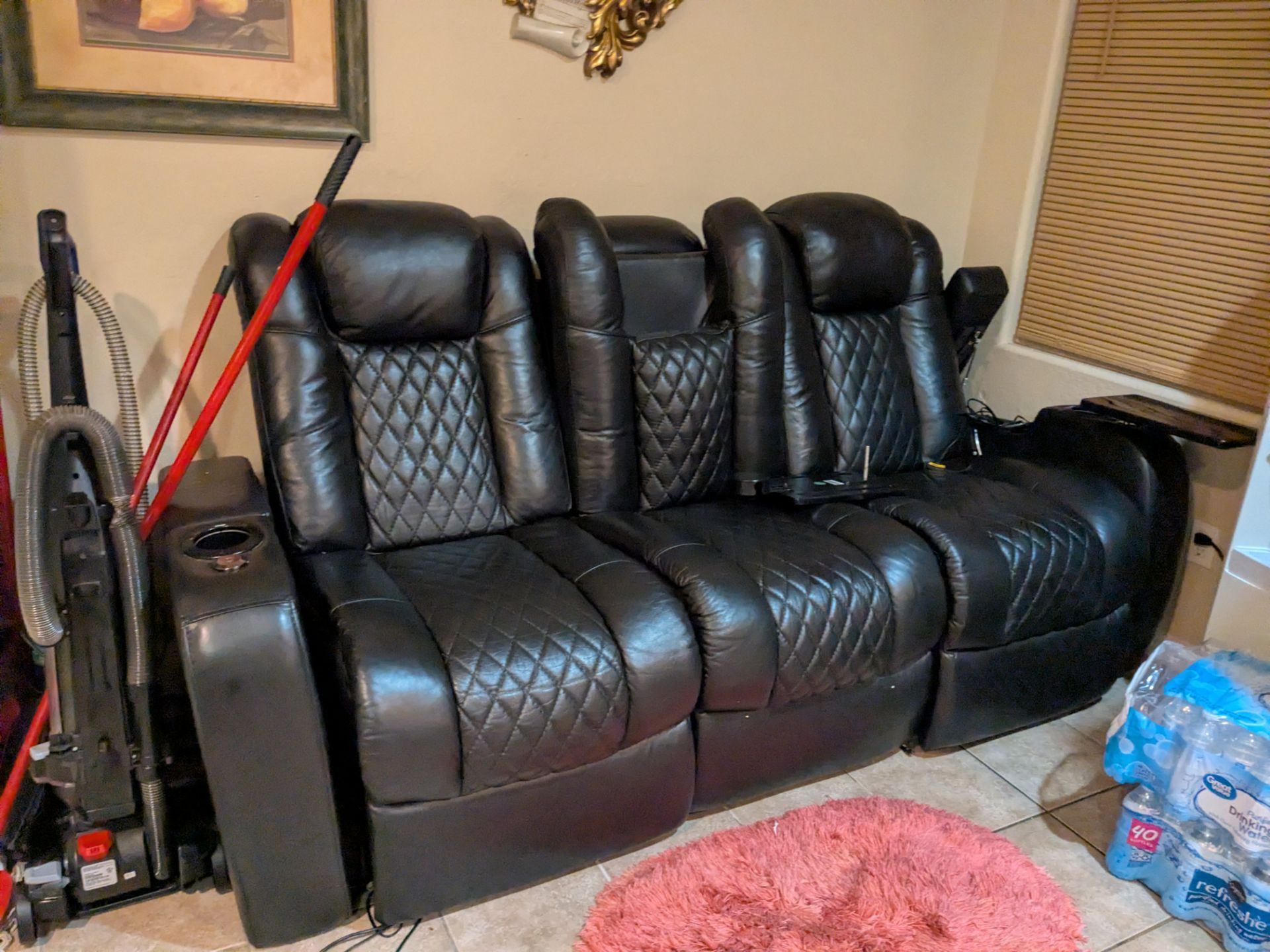 Recliner massage couch