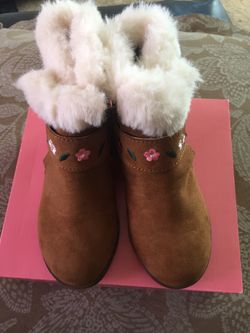 Girl kid boots ( botitas de niña )