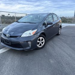 2013 Toyota Prius Two 
