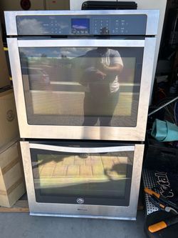 Whirlpool 30in Dual Electric Oven