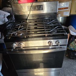 GE Gas Stove