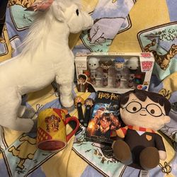 Harry Potter Bundle lots plush , pez , mug vhs