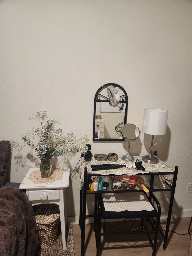 Small Vanity