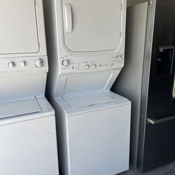 General Electric’s Stackable Washer & Dryer 