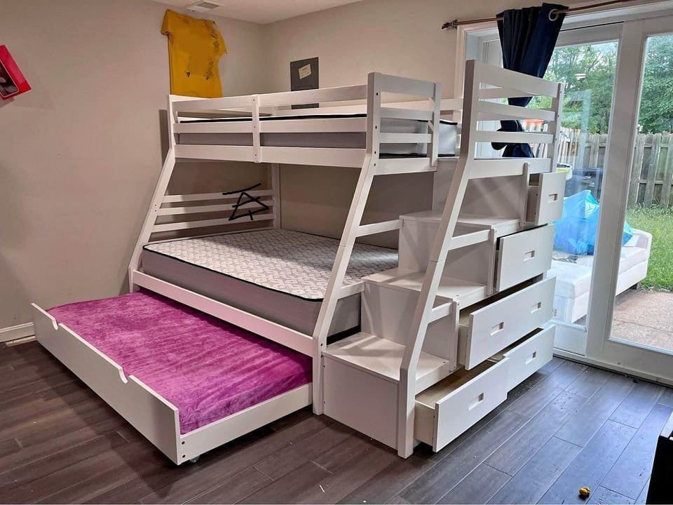 JasonWhite Finish Twin/Full Bunk Bed
ACME$10 Down Payment And Financing Available