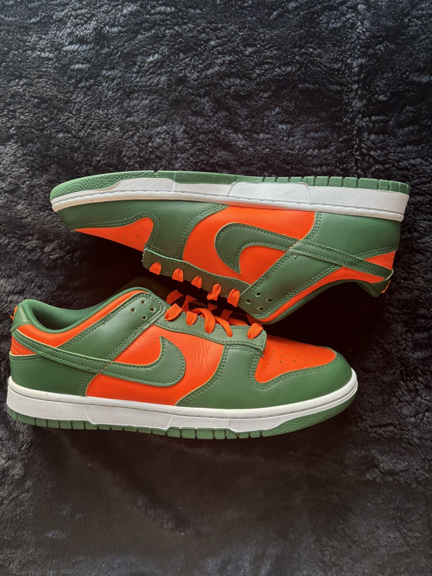 Nike Dunk Miami 