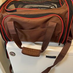 Expandable Pet  carrying bag