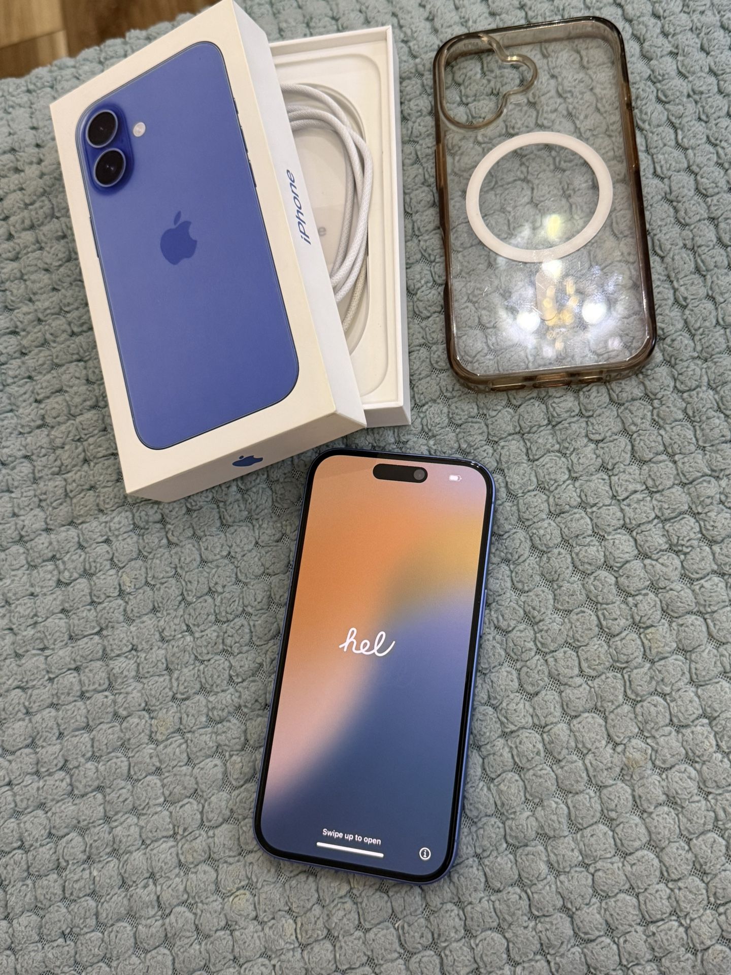 iPhone 16 Unlocked