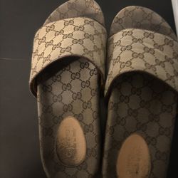 Gucci GG Canvas Slide