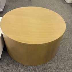 Wooden Table - Mesa de Madera