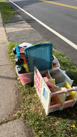 Free toys and clothes