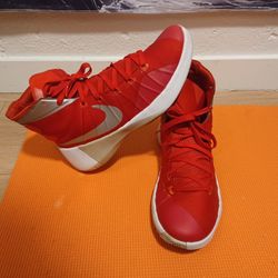 NikeHyperdunk 2015 TB 'University Red Metallic Silver'Men's  10.5 