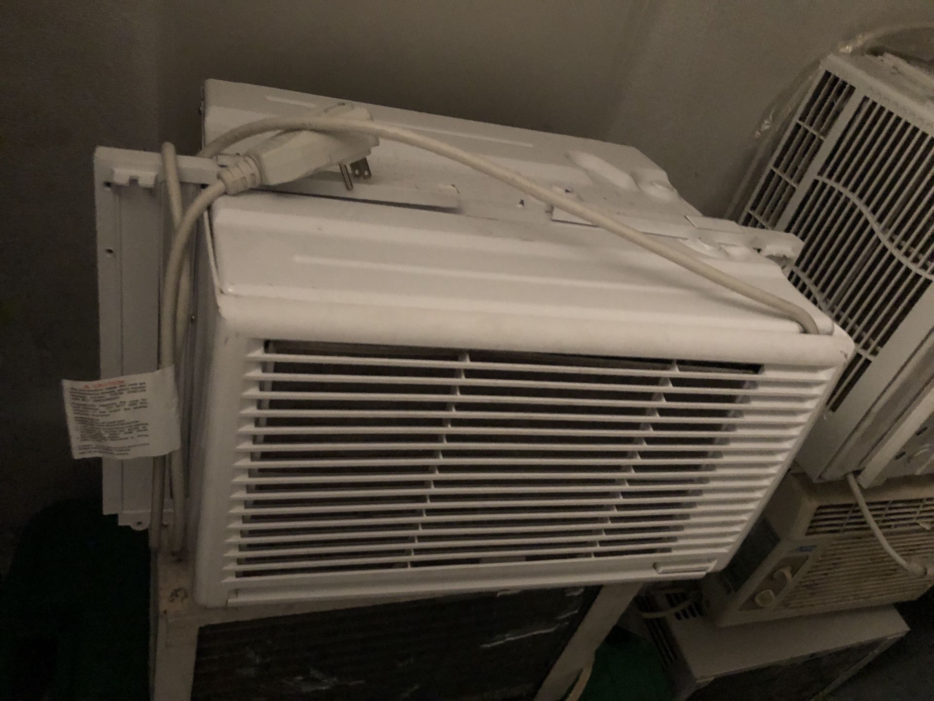 Air conditioner a/c 110V