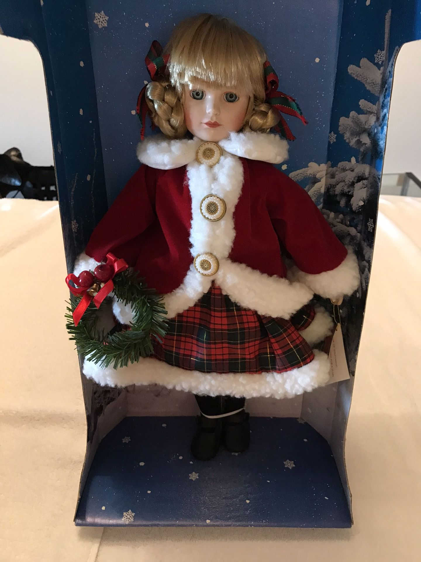 Porcelain Doll Adorable Memories 16” $15.00