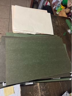 Hanging file folders & Vanilla Folders