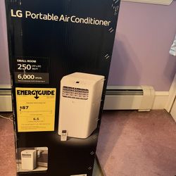 LG PORTABLE AIR CONDITIONER