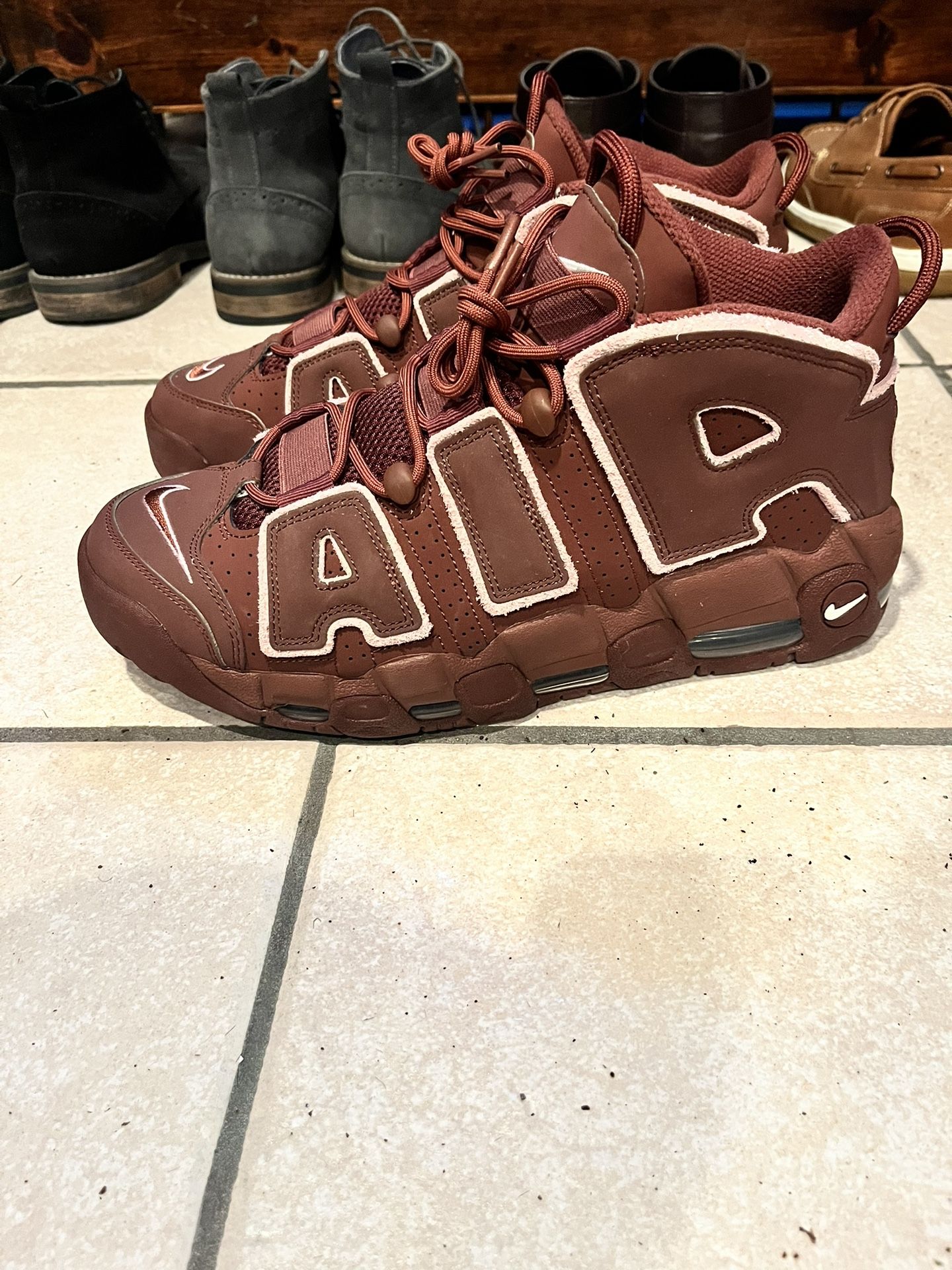 Nike Air More Uptempo Valentines Day