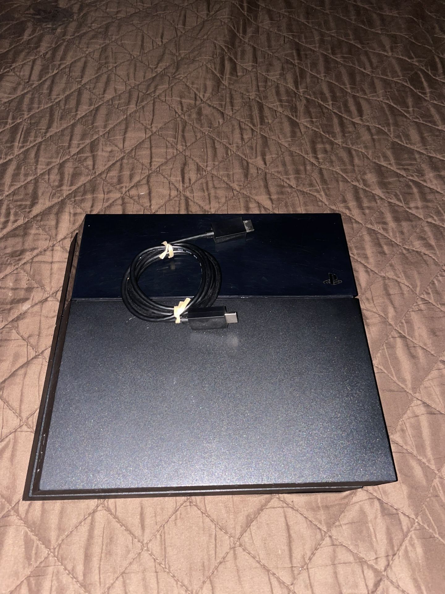 Ps4 Console With Cable