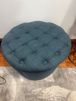 Round Pair of Tufted Storage Ottoman in blue