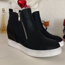 Ancle Boots Size 6 