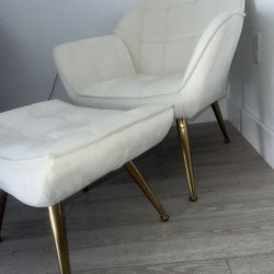 Beautiful Chair/ Meditation 