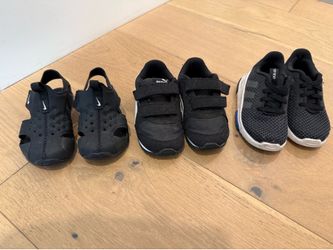 Toddler shoes size 6-7