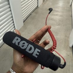 Rode VideoMic GO Light Weight On-Camera Microphone