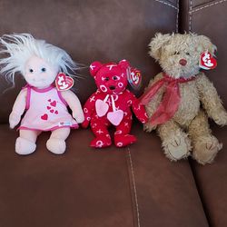 3 TY Collectable Beanie Baby All For 100. Or Individual Prices Below 