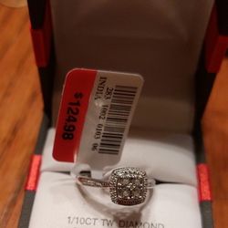 Jeweler 1/10CT TW Diamond Sterling Silver Ring Size 7 New in gift box