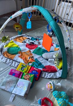 Baby Einstein playmat+ sensor toys for infant