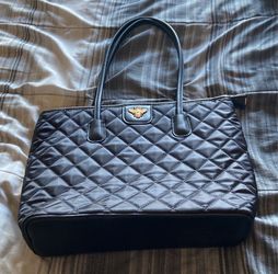 Black Purse 