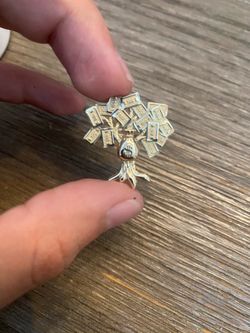 Money tree ring