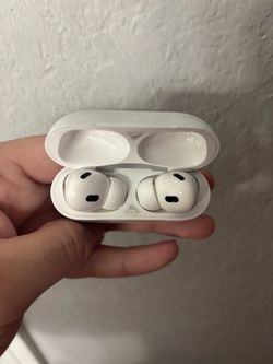 Air pod pros used 40 lowest 30