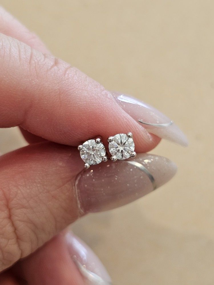 Classic Cut Moissanite Wedding Earrings Silver