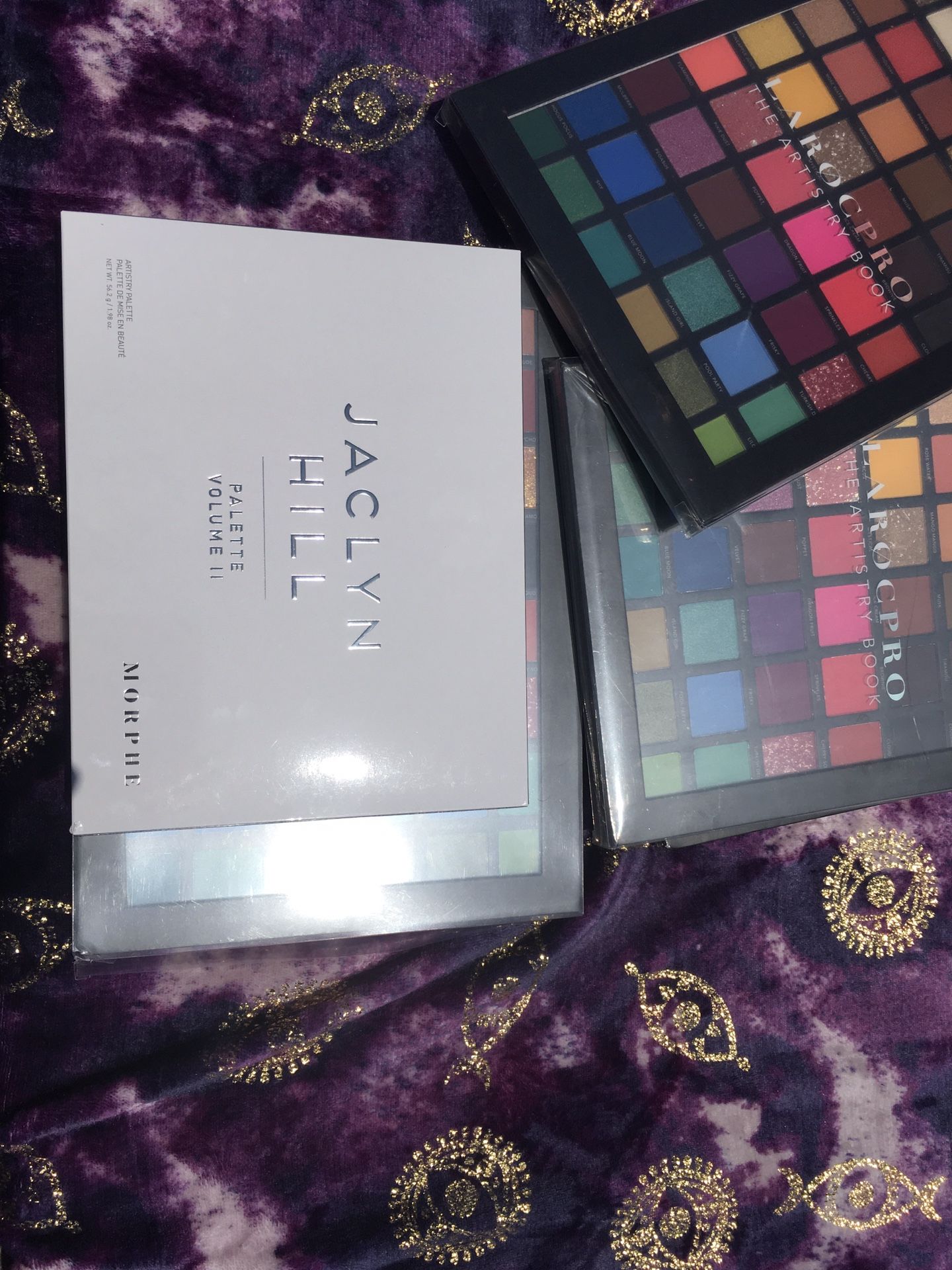 LaRoc Pro Artistry Eyeshadow palette