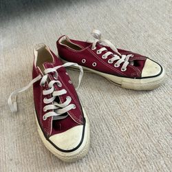 Converse  shoes