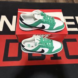 Nike Dunk Low
