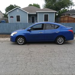 2016 Nissan Versa SV