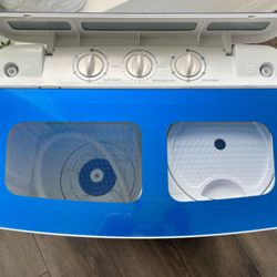​🧺 Like-New Portable Twin Tub Washing Machine for Sale! 💨