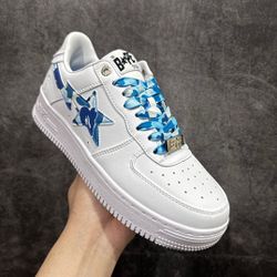 A B.ATHING APE STA