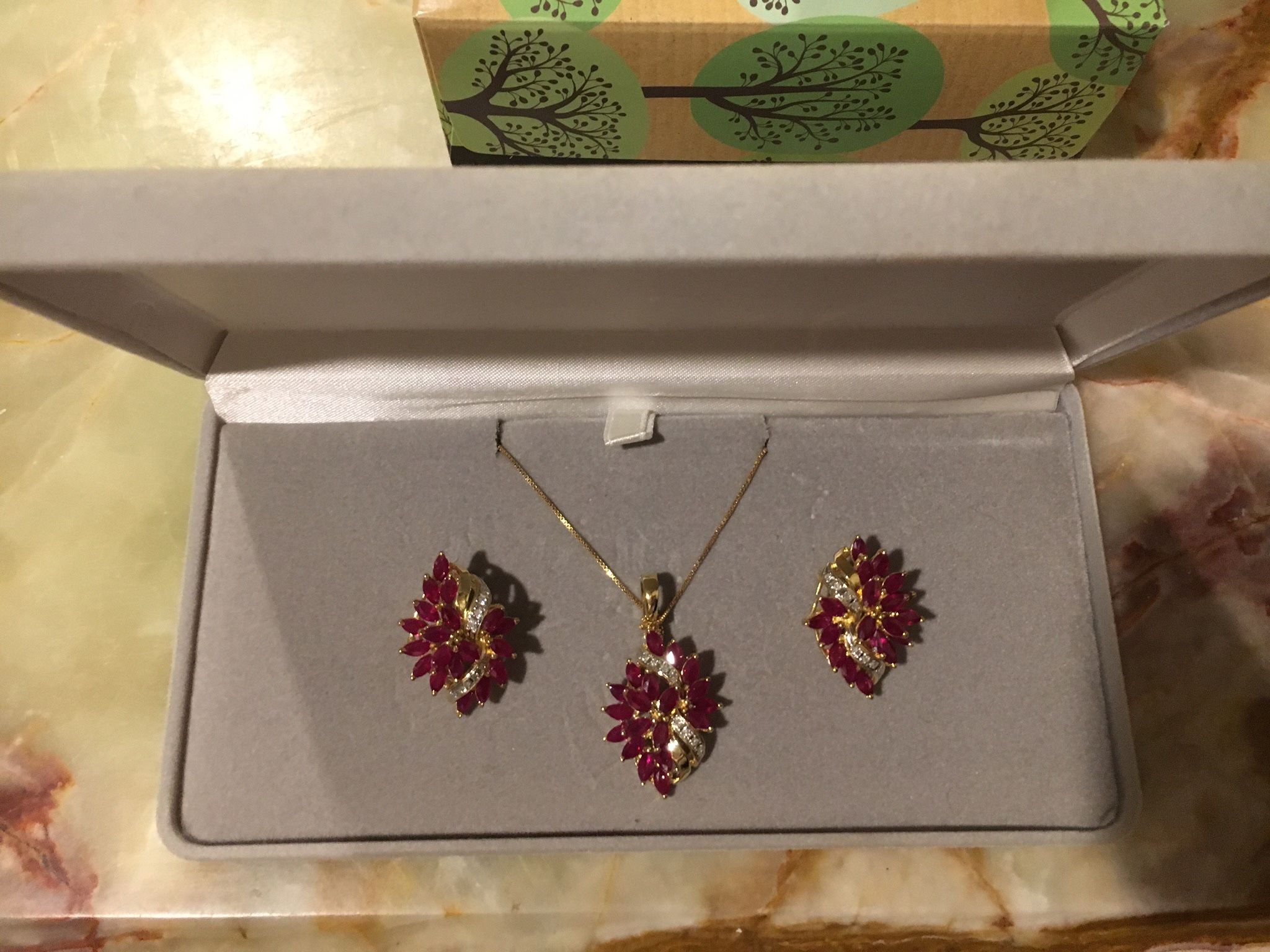 Diamond/Ruby Gold Necklace & Earrings Set