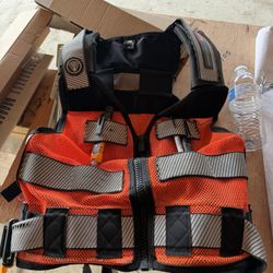 DiamondBack Tool Vest 