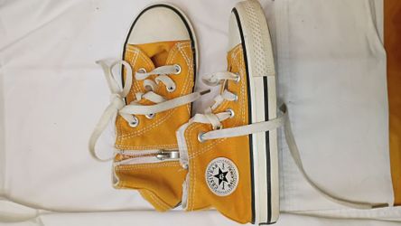 Kids sneakers