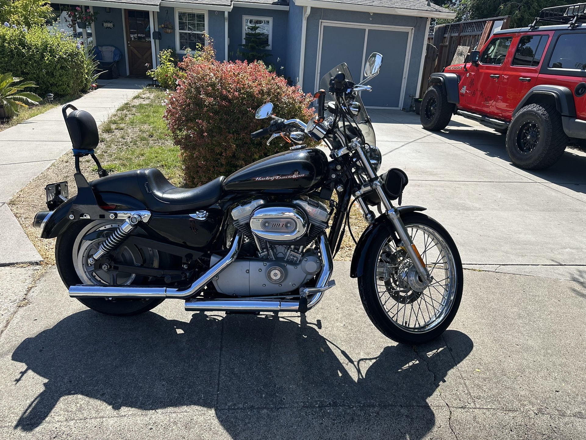 2004 Harley Davidson Sportster Custom 883 XL
