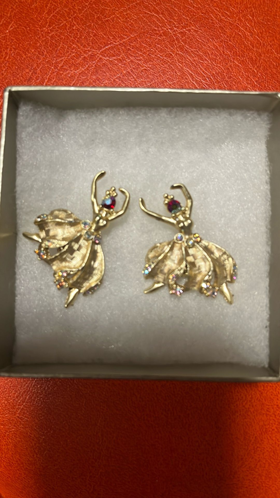 Dancing Ballerina Brooch Set With Rhinestones