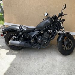 2022 Honda Rebel 300 ABS