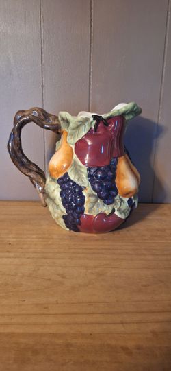 Fruit Pitcher
